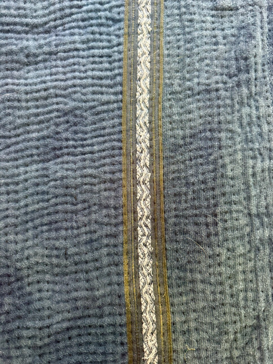 Vintage Indian Indigo Kantha Quilt – Hand-Stitched Natural Dye Cotton Throw