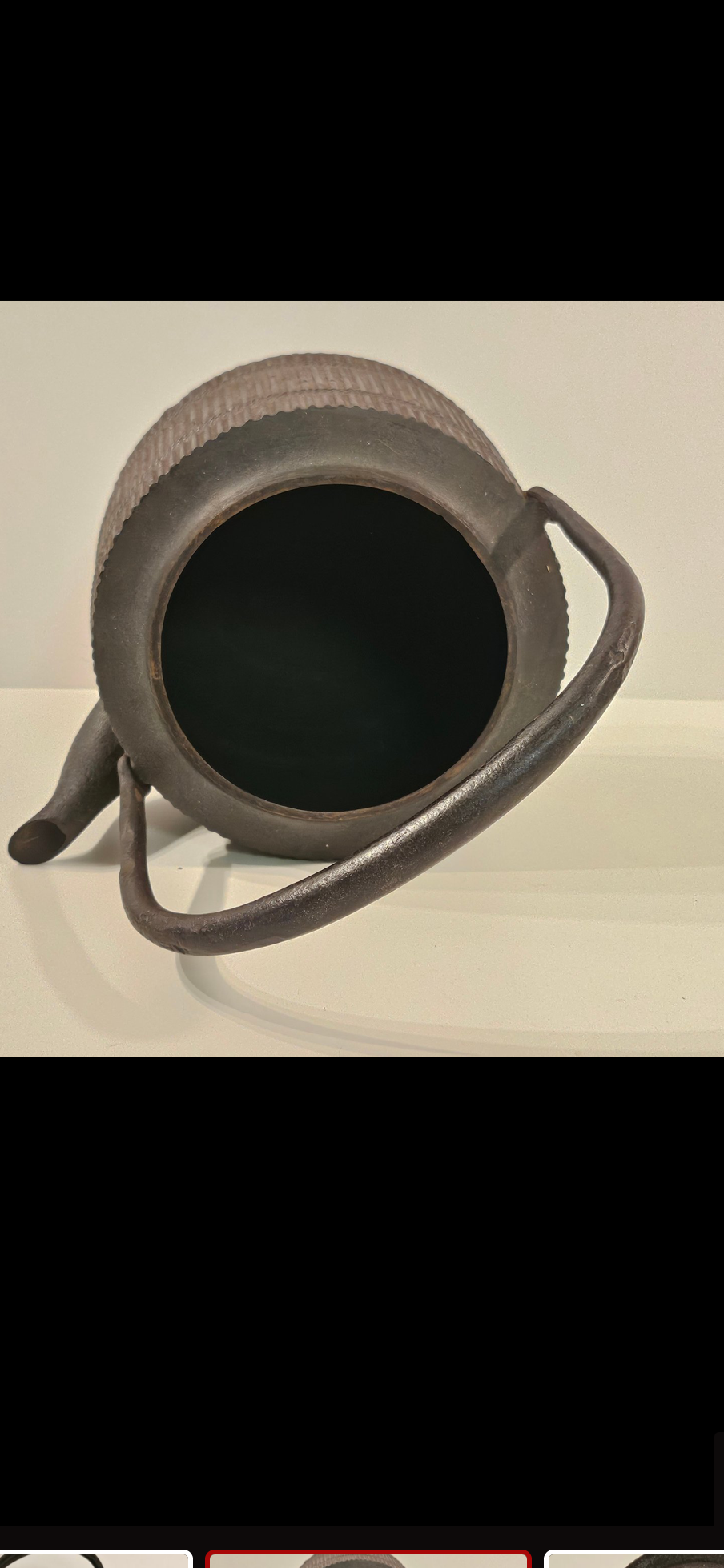 Vintage Japanese Nambu Tekki Cast Iron Tetsubin Tea Kettle | Ribbed Barrel Design & Pinecone Finial