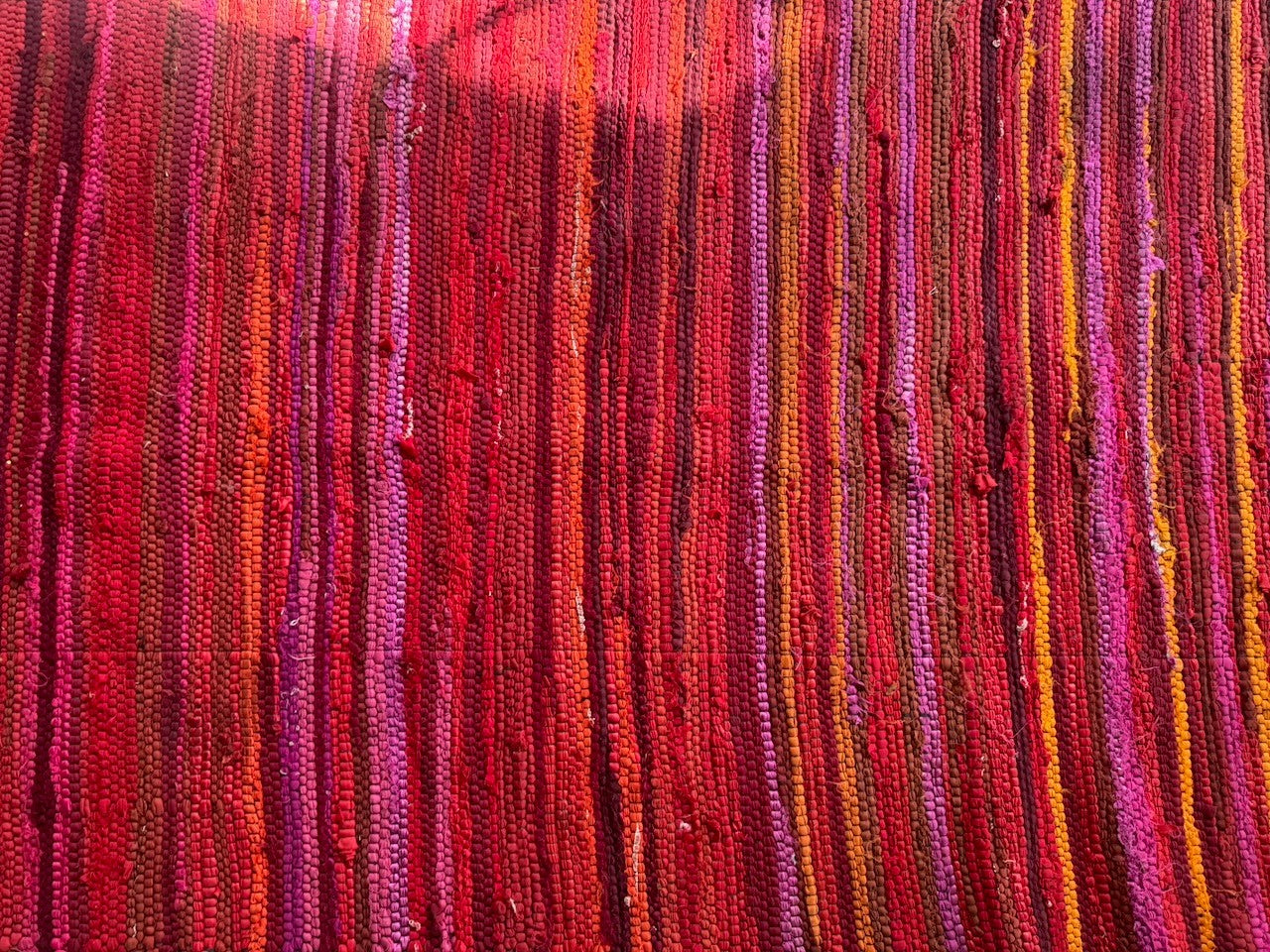 Handwoven Indian Chindi Runner – Recycled Cotton & Fabric Remnants (30” x 72”)